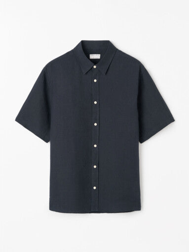 TIGER OF SWEDEN tailored Midnight Blue Spenser shirt made from European flax linen in eightywingold