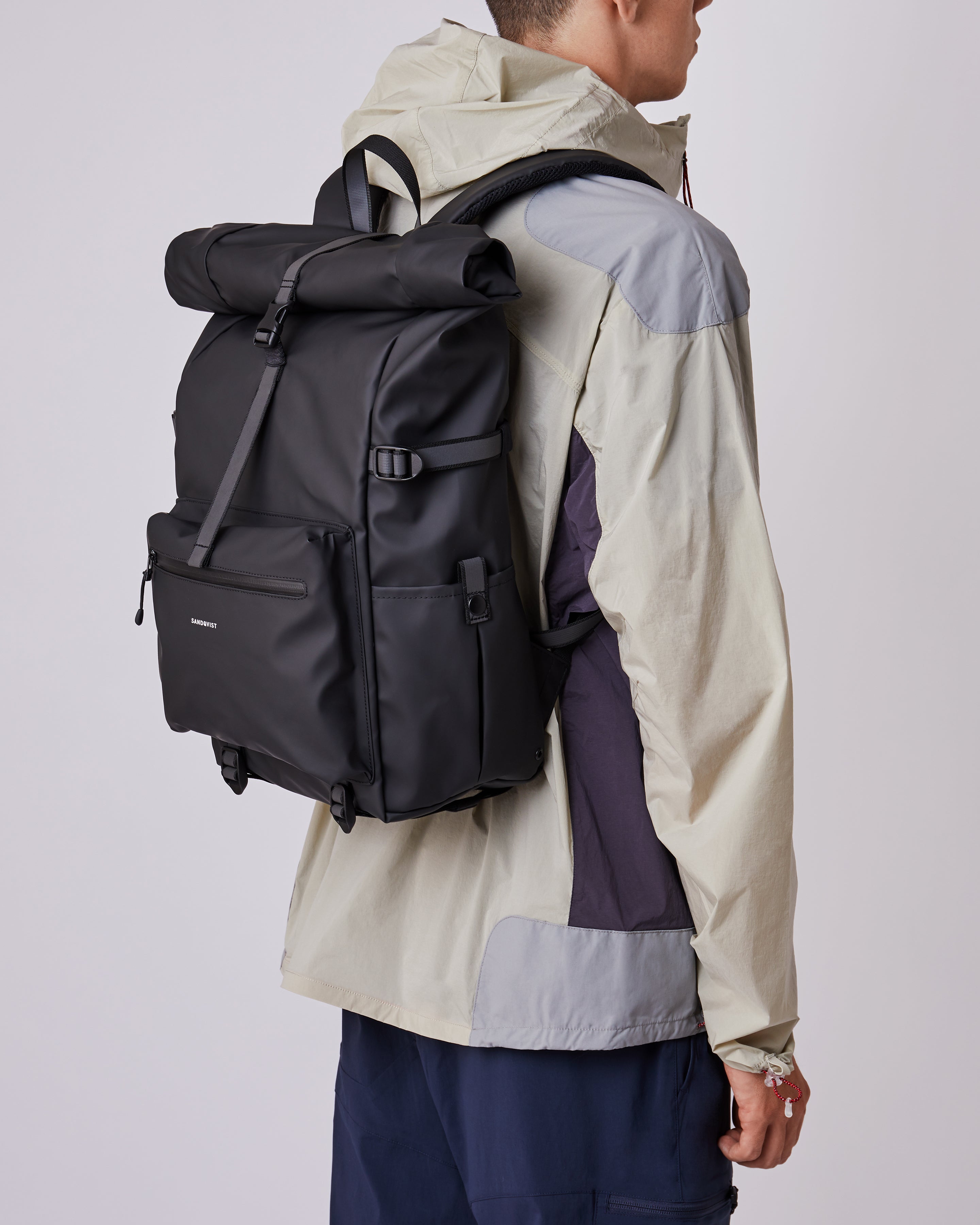 Sandqvist Ruben 2.0 Backpack in Black SQA1609 | Shop from eightywingold an official brand partner for Sandqvist Canada and US.