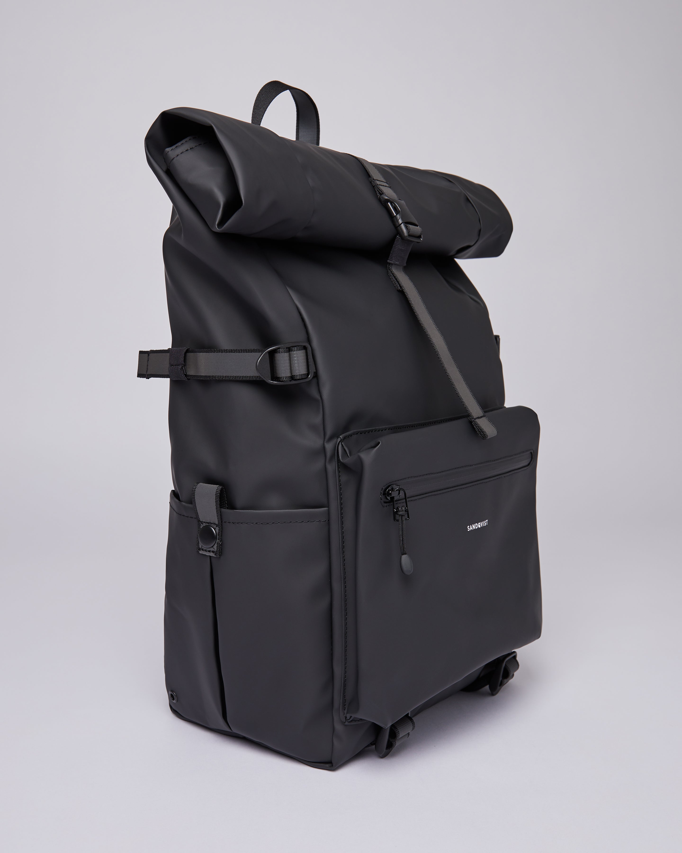 Sandqvist Ruben 2.0 Backpack in Black SQA1609 | Shop from eightywingold an official brand partner for Sandqvist Canada and US.
