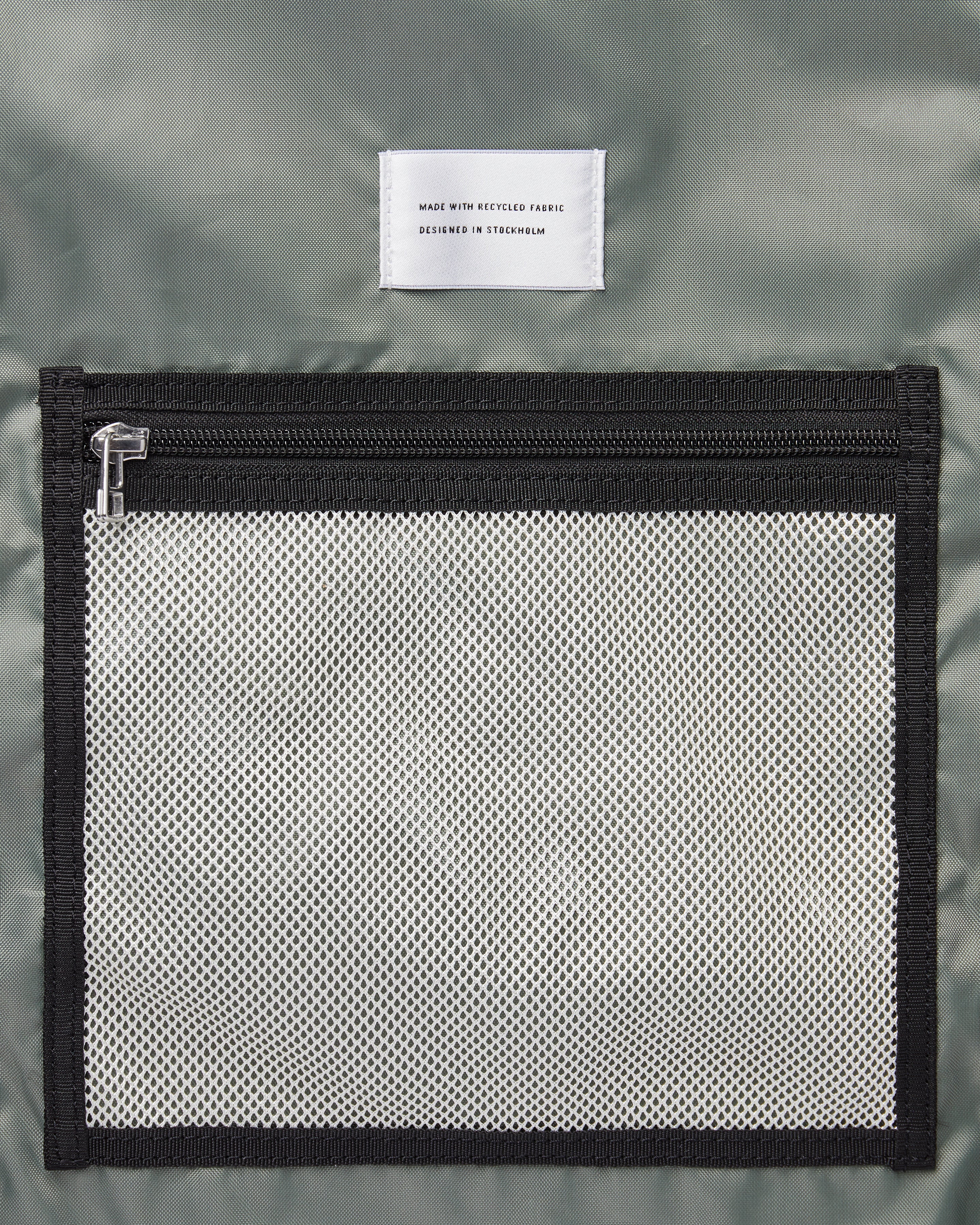 Sandqvist Ruben 2.0 Backpack in Black SQA1609 | Shop from eightywingold an official brand partner for Sandqvist Canada and US.