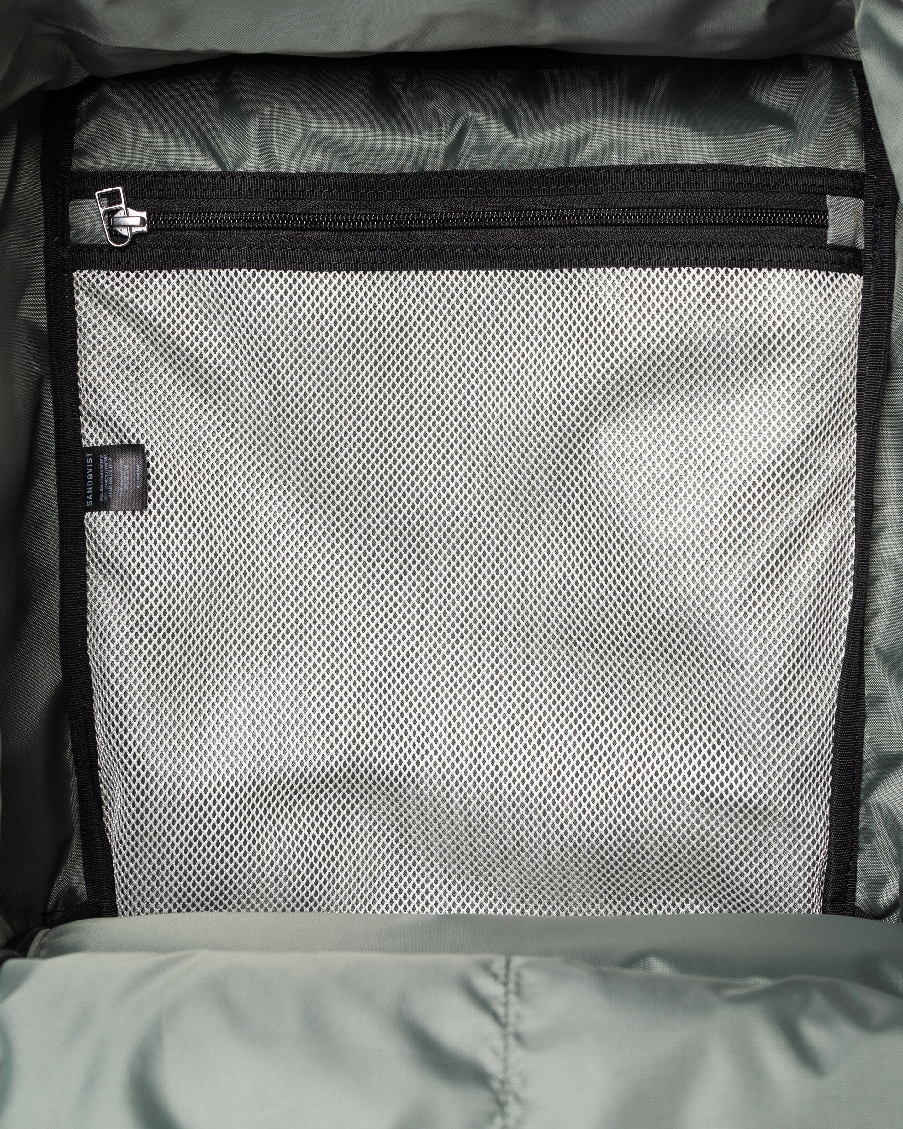 Sandqvist Alde Backpack in Black SQA2179 | Shop from eightywingold an official brand partner for Sandqvist Canada and US.