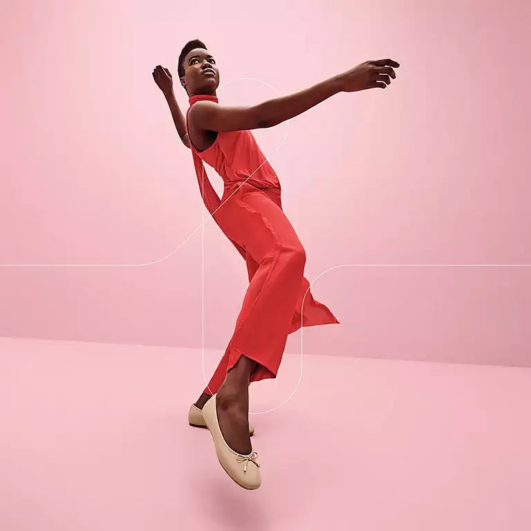 DELICATO Bow Soft Leather Ballerinas in Classic Beige