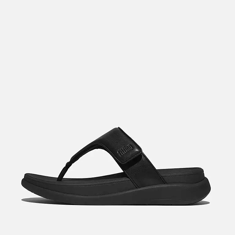 FITFLOP All Black F-Mode Go toe post sandals with Microwobbleboard cushioning in Canada
