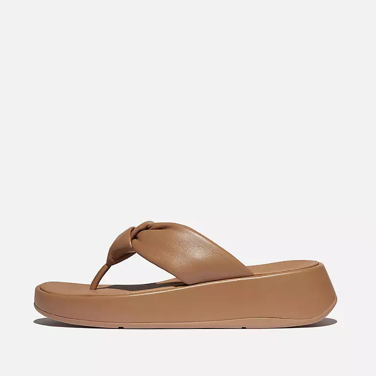 FITFLOP Classic Tan knotted leather strap flatform sandals with Microwobbleboard comfort in Canada