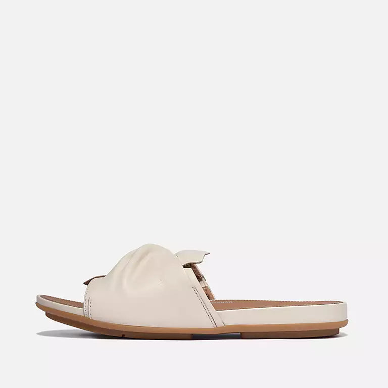 Paris Beige FITFLOP leather bow slides in Canada with Dynamicush cushioning and contoured footbed