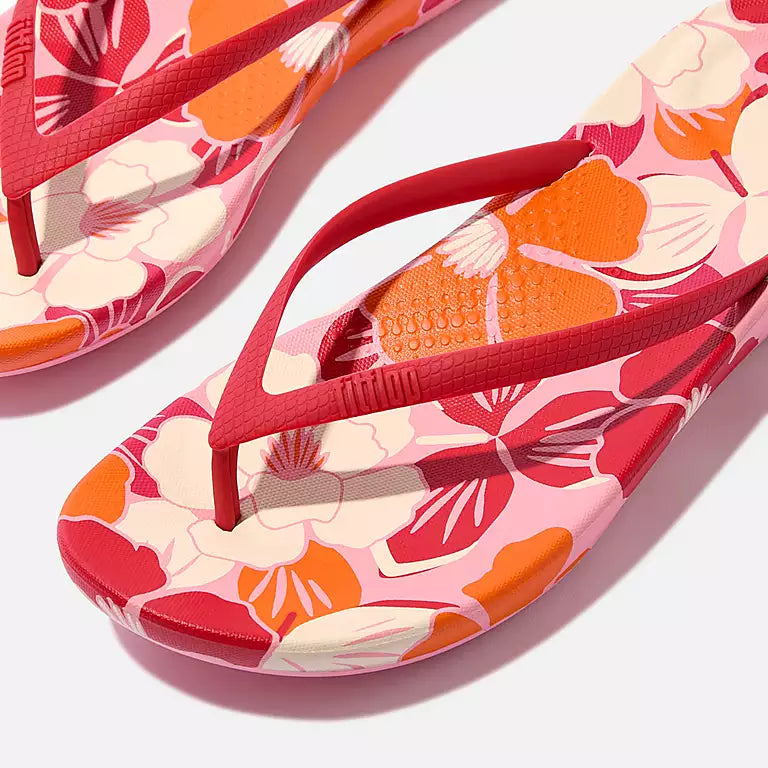 FITFLOP flip-flops in Redberry Mix in Canada featuring bold flower design and featherlight iQushion cushioning