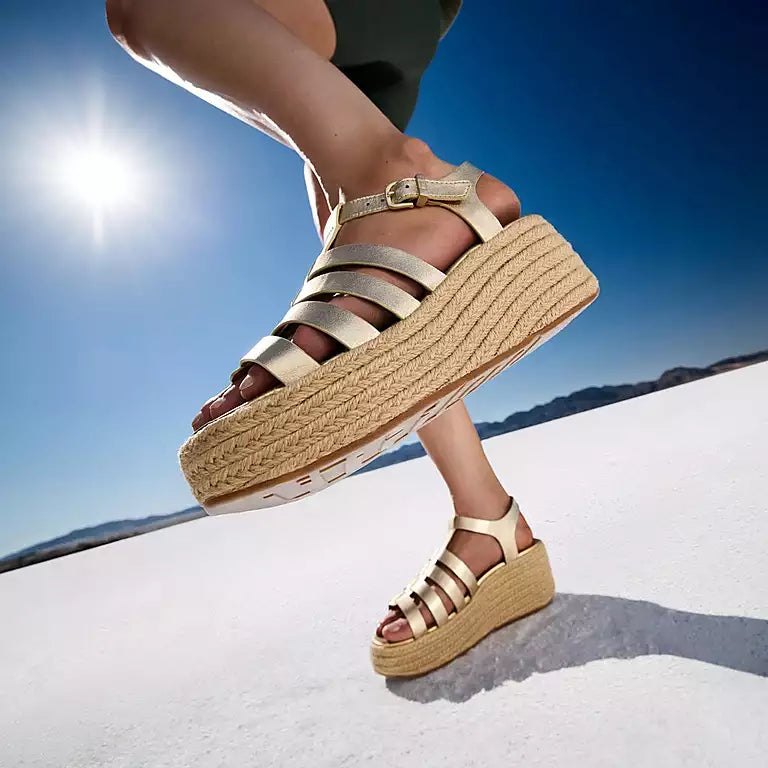 FITFLOP PlatFForm sandals in Canada in Platino featuring jute-wrapped high wedge and contoured footbed