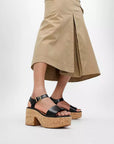 Shop the CushX™ Platform Sandal JF7-001 — luxe leather meets 70s style and all-day comfort. Buy now from EightyWingold, an official FitFlop Canada & US partner.
