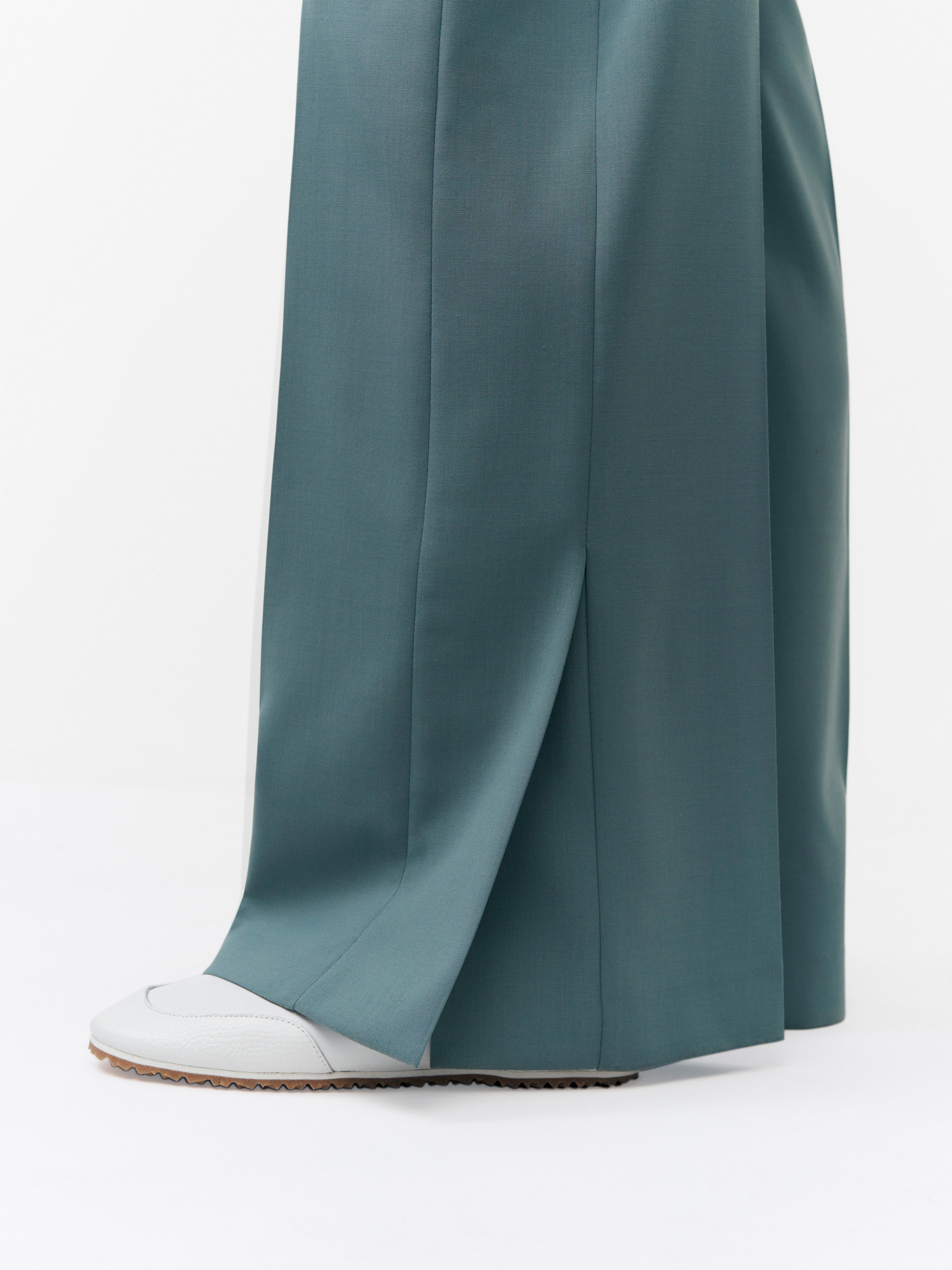 TIGER OF SWEDEN Irez Trousers in Teal S70902029 | eightywingold