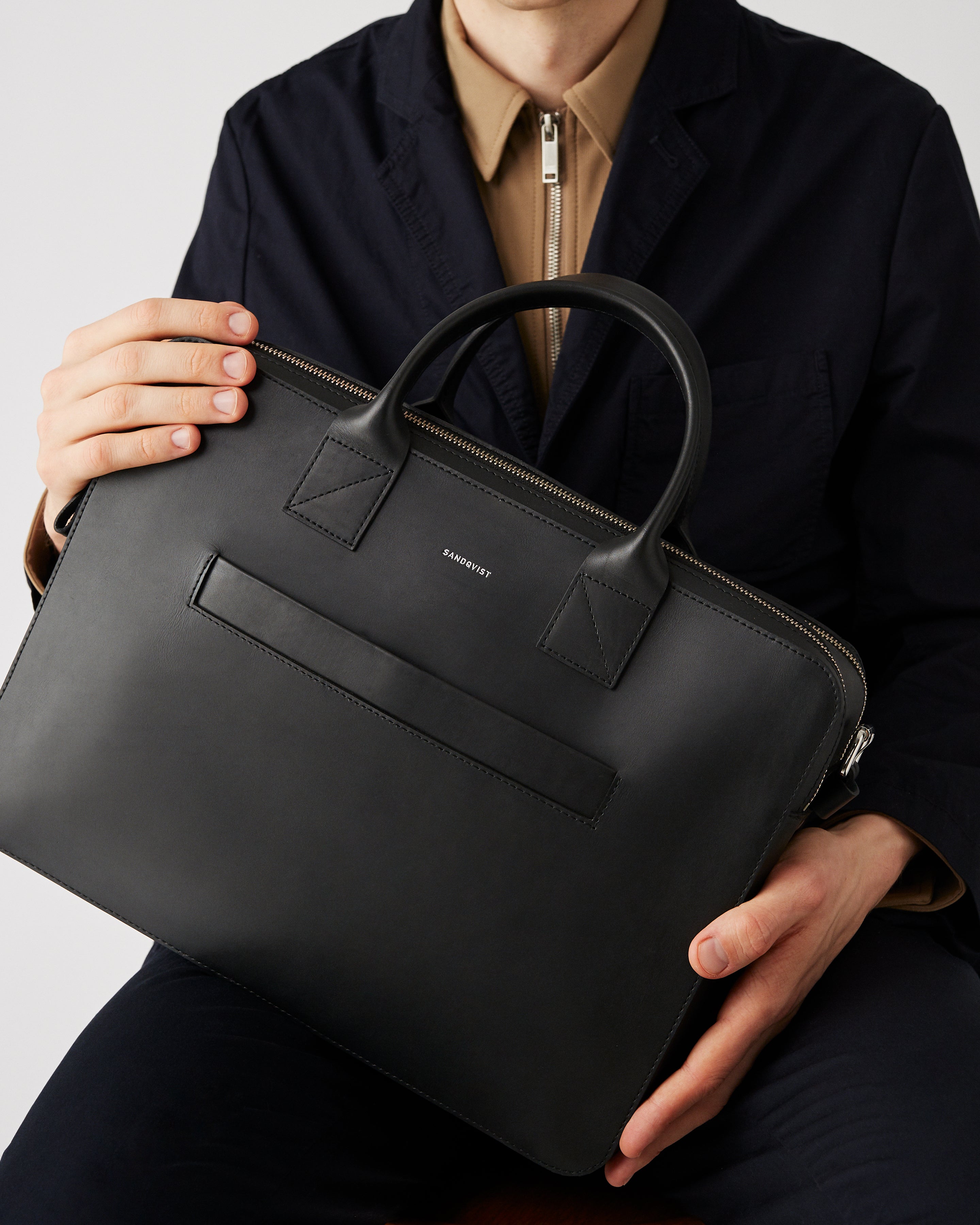 Sandqvist Seth Leather Briefcase in Black SQA1129 from eightywingold | official brand partner of Sandqvist US & Canada