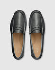 GH BASS Whitney Easy Weejuns Loafer in Black BAX3W018 | Shop from eightywingold an official brand partner for GH Bass Canada and US.