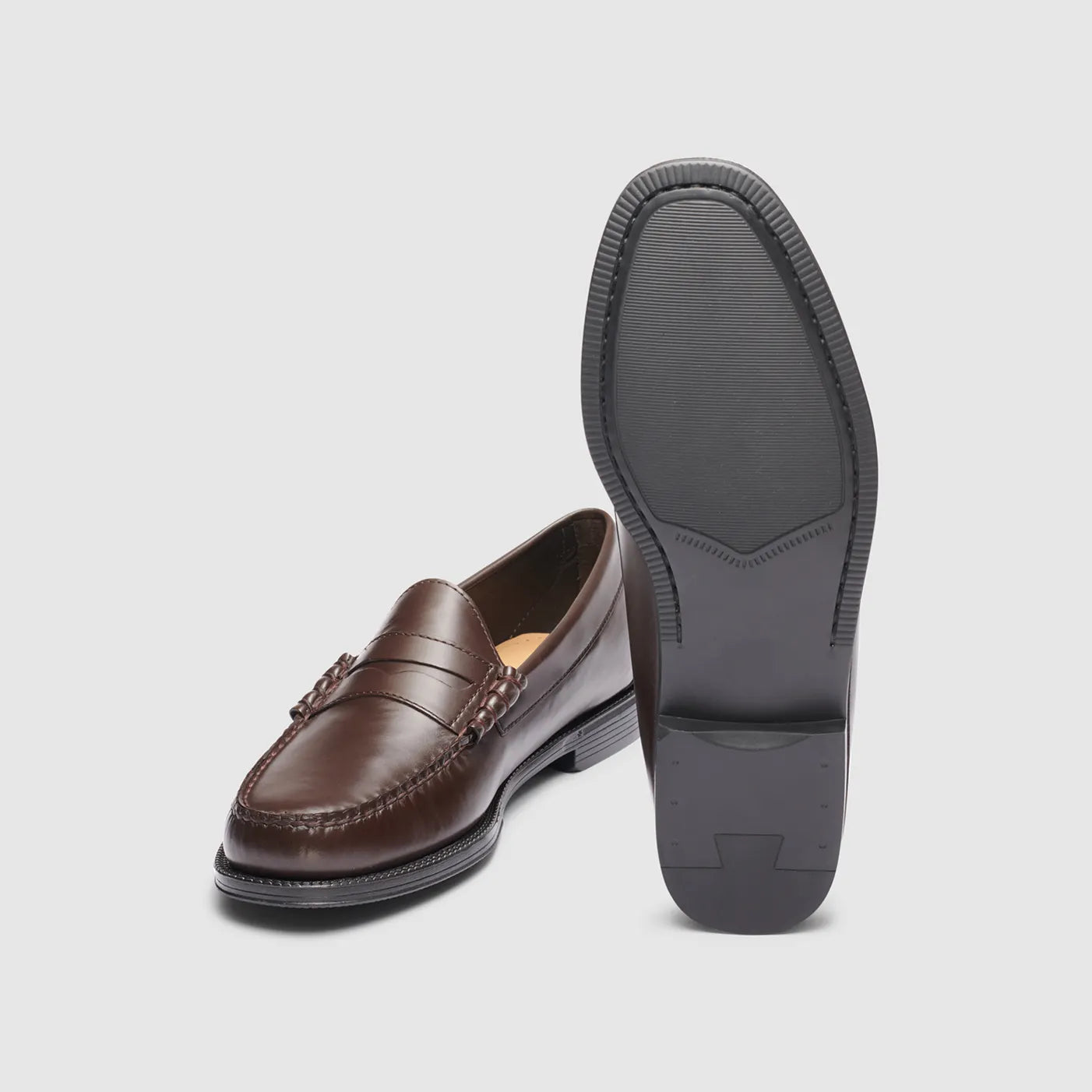 GH BASS Larson Easy Weejun in Brown BAZ3W463 | Shop from eightywingold an official brand partner for GH Bass Canada and US.