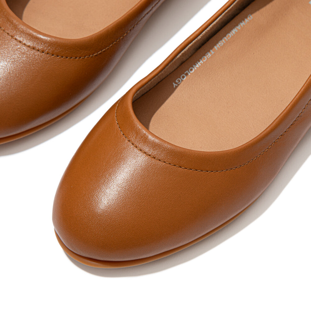 FITFLOP Allegro Soft Leather Ballet Flats in Light Tan Q74 | Shop from eightywingold an official brand partner for Fitflop Canada and US.