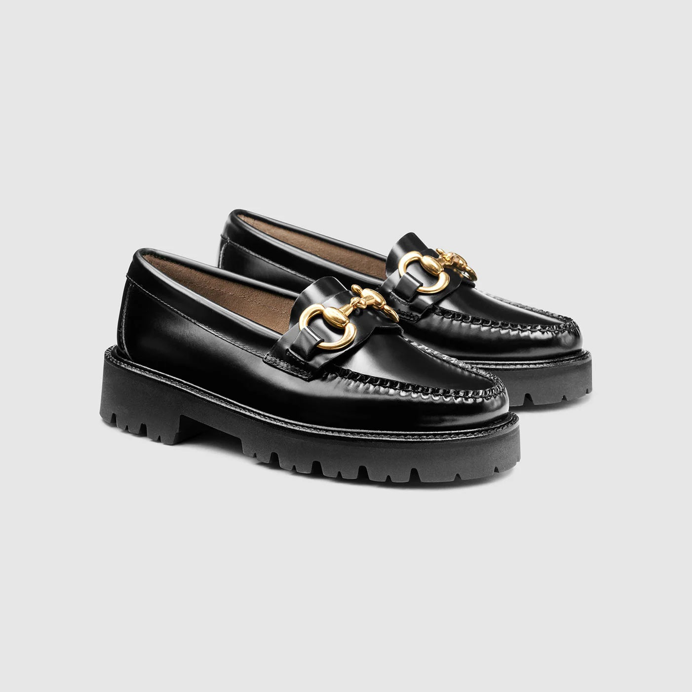 GH BASS Lianna Super Bit Super Lug Weejuns Loafer in Black BAX4W931 | Shop from eightywingold an official brand partner for GH Bass Canada and US.