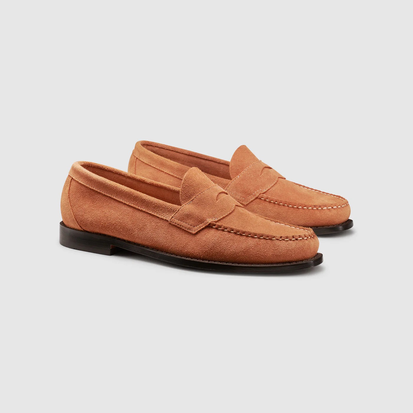 GH BASS Logan Suede Weejuns Loafer in Tan BAZ4W493 | Shop from eightywingold an official brand partner for GH Bass Canada and US.