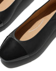 Danser Cap-toe Leather Ballet Flats in All Black