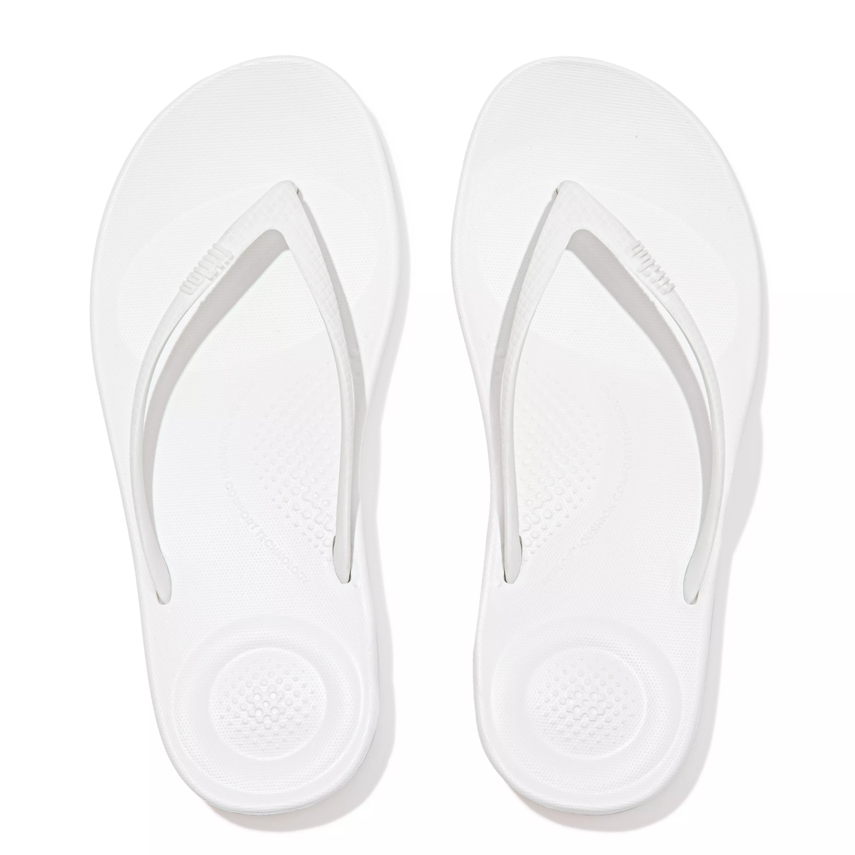 FITFLOP Iqushion Ergonomic Flip-Flops in White E54  | Shop from eightywingold an official brand partner for Fitflop Canada and US.