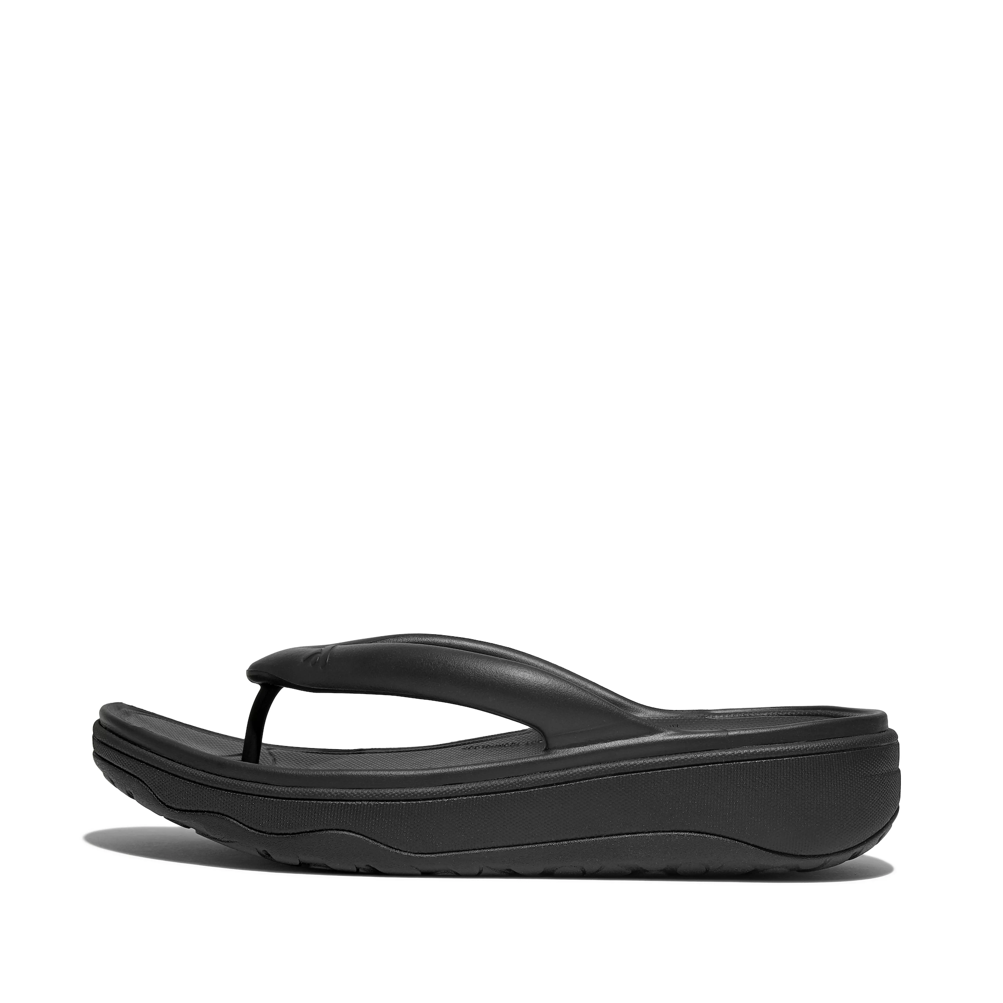 FITFLOP Relieff Recovery Toe-Post Sandals in Black HF4 | Shop from eightywingold an official brand partner for Fitflop Canada and US.