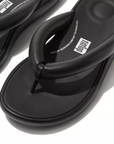 FITFLOP Iqushion D-Luxe Padded Leather Flip-Flops in Black HF5 | Shop from eightywingold an official brand partner for Fitflop Canada and US.