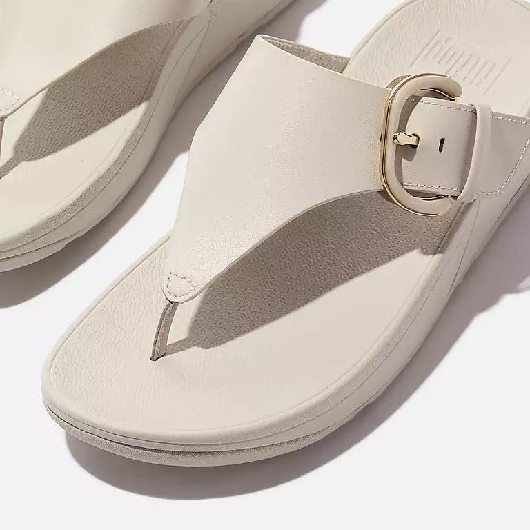 Paris Beige FITFLOP Lulu leather sandals in Canada with triangular vamp and tortoiseshell buckle