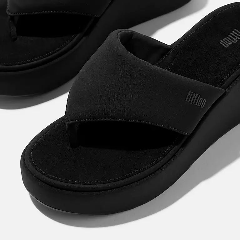 All Black FITFLOP PlatFForm sandals in Canada with toe-post design and CushX high-wedge sole