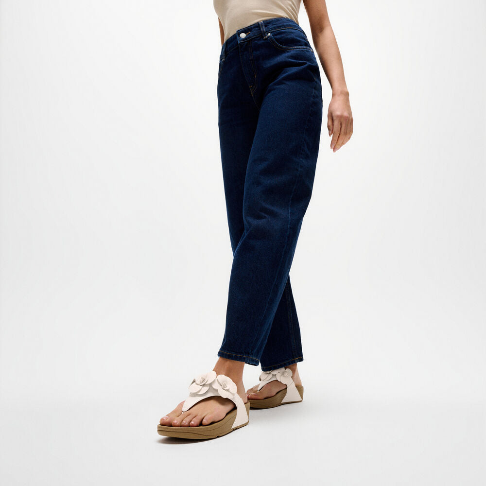 Lulu Flower Toe-Post Sandals