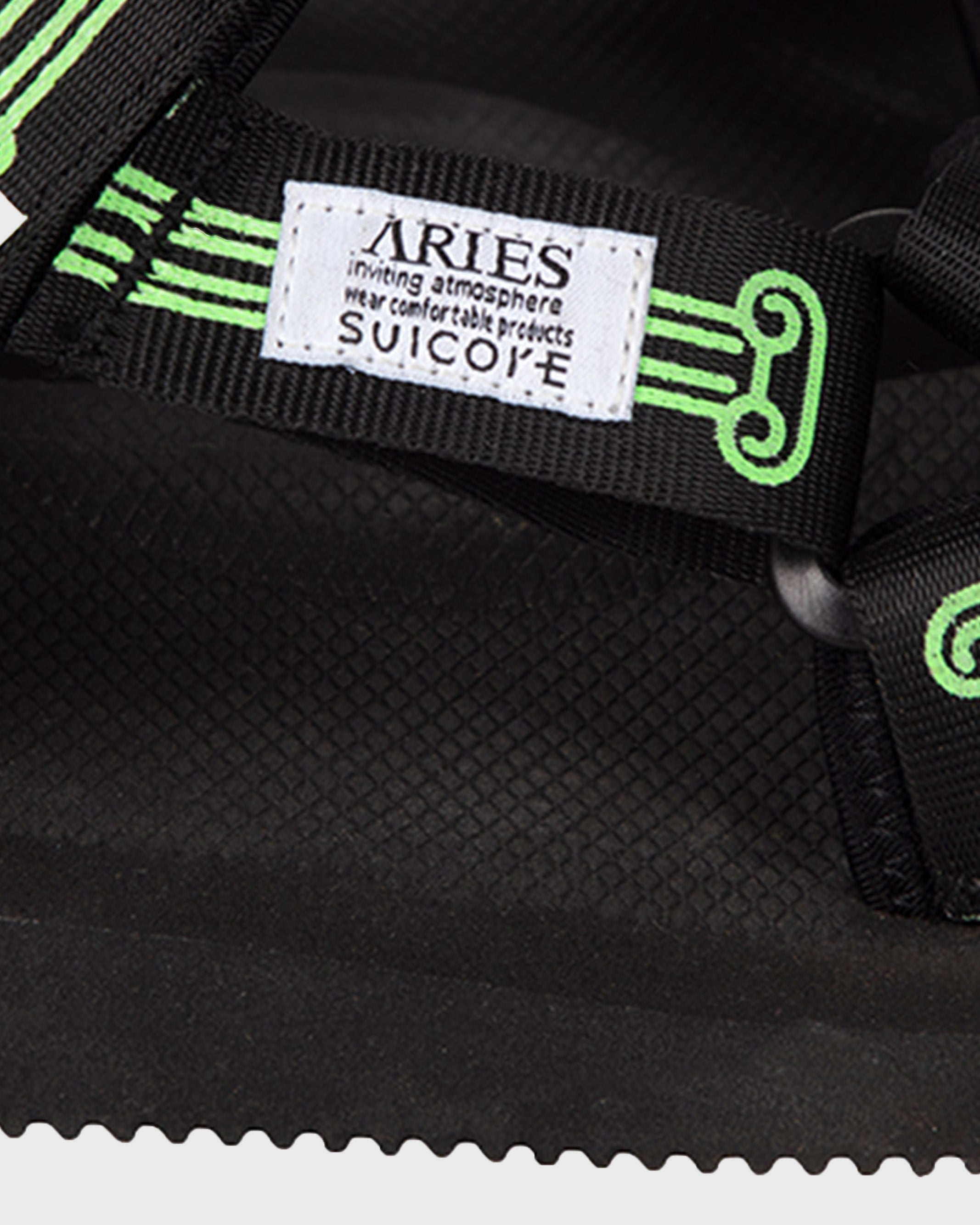 Suicoke Aries Edition DEPA-CAB Black