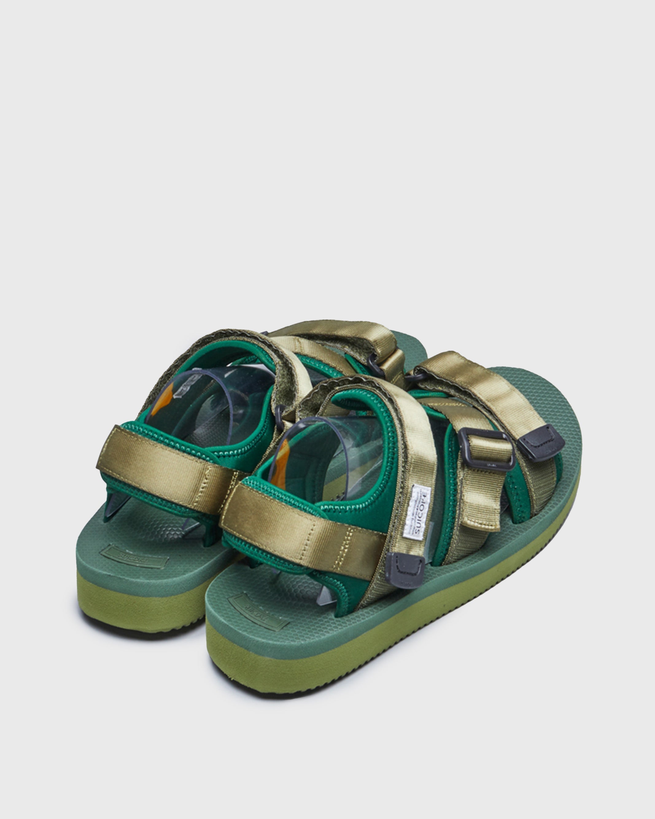 SUICOKE KISEE-V in Forest Green OG-044V | Shop from eightywingold an official brand partner for SUICOKE Canada and US.