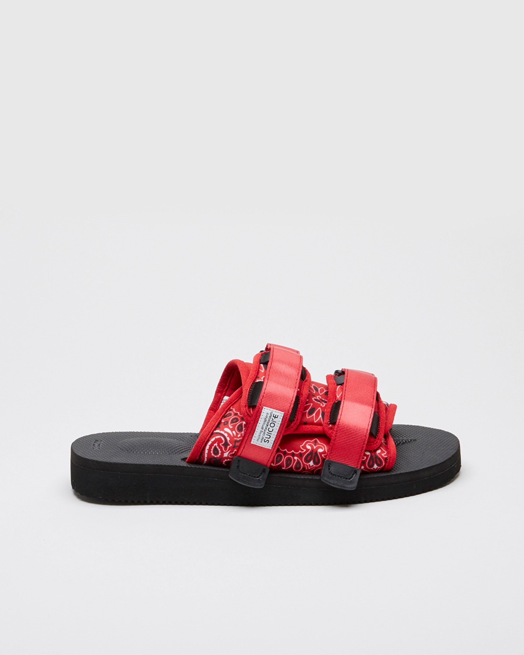 SUICOKE MOTO-Cab-PT02 slides with red nylon upper, black midsole and sole, straps and logo patch. From Spring/Summer 2022 collection on SUICOKE Official US & Canada Webstore.