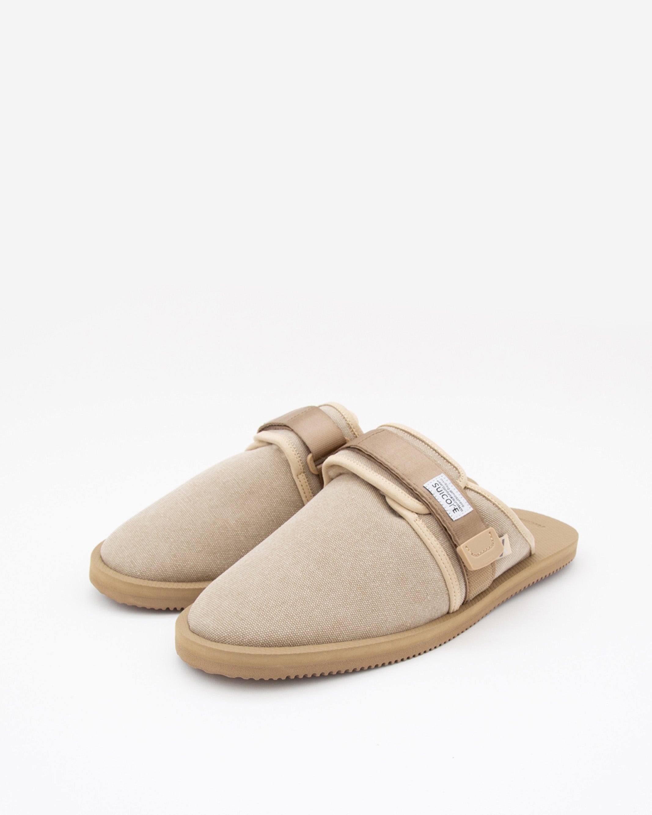 SUICOKE Daniel Arsham Edition ZAVO-MabDA MULES - Beige. From Fall/Winter 2021 collection on SUICOKE Official US & Canada Webstore.