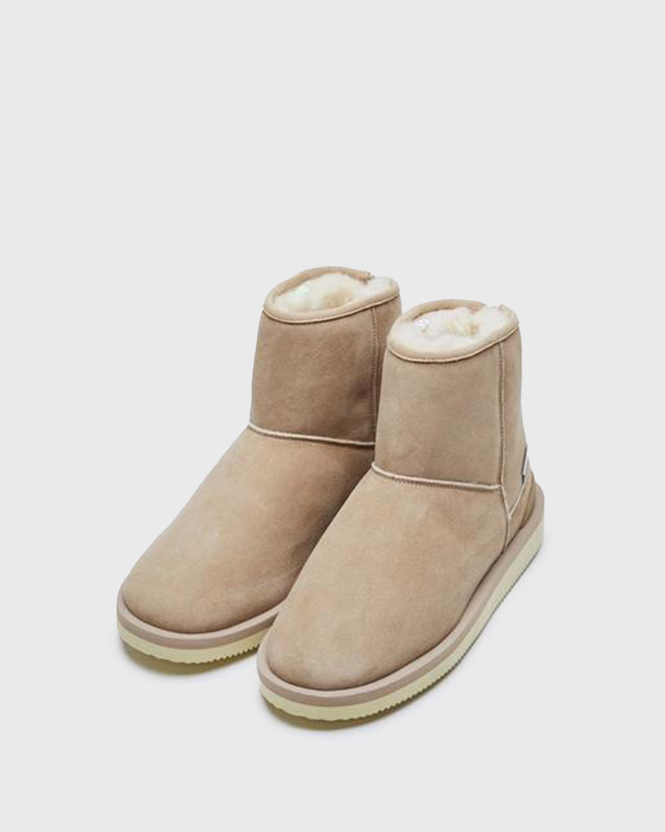 SUICOKE ELS-M2ab-MID boots with beige mouton upper, eva antibacterial midsole, SUICOKE original sole. From Fall/Winter 2021 collection on SUICOKE Official US & Canada Webstore.