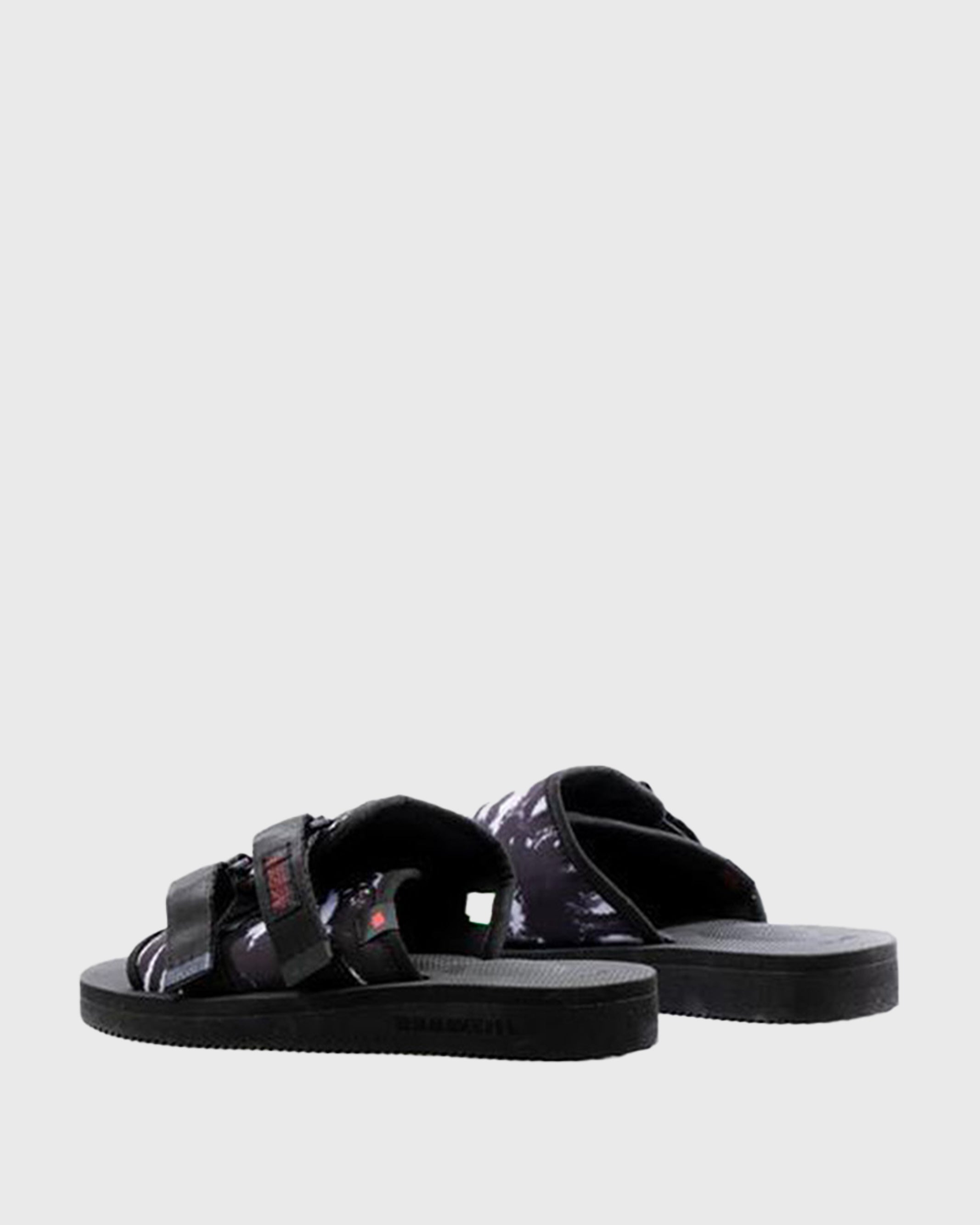 Nice Kicks SUICOKE Edition KAW slide in black