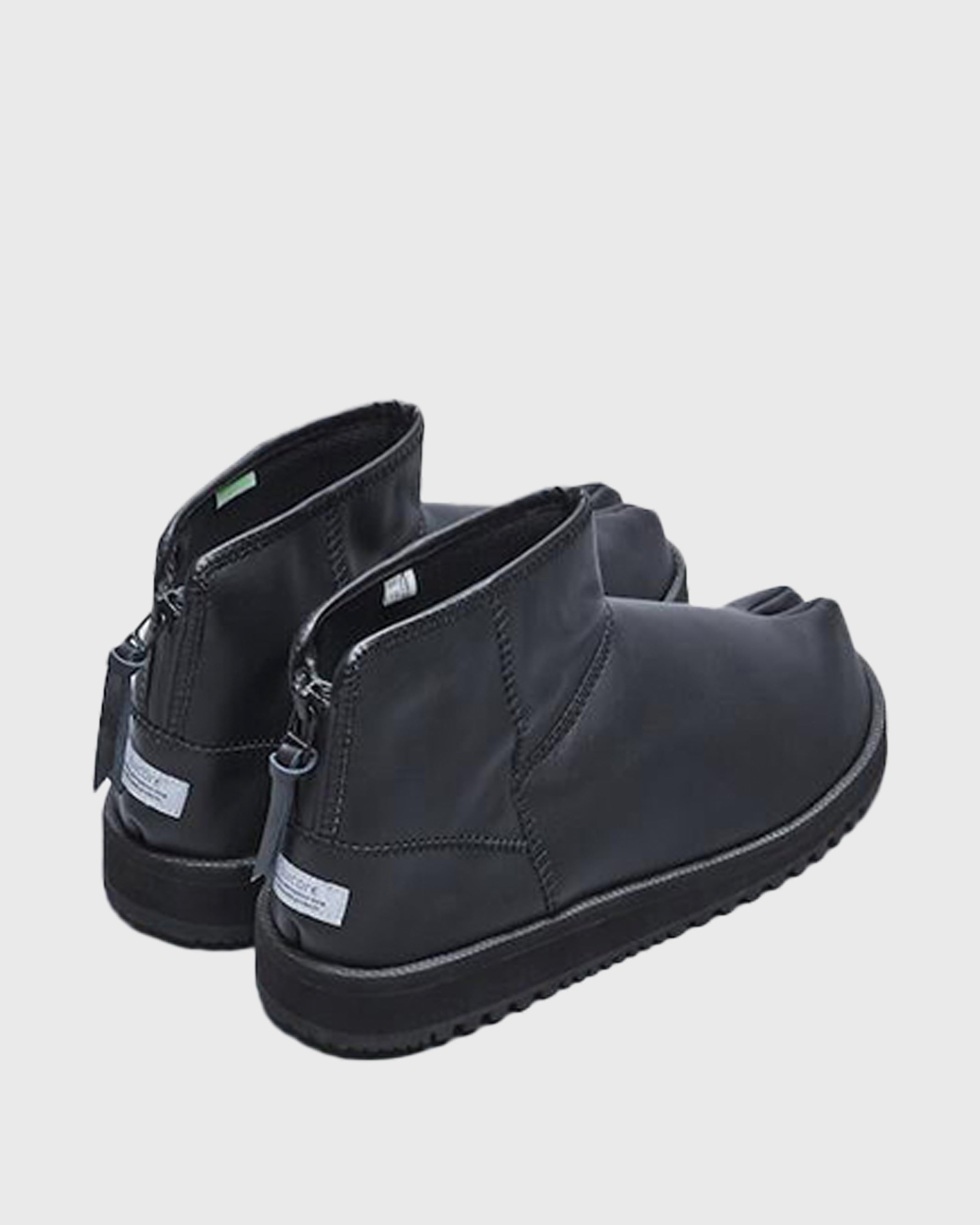 SUICOKE TOBY-LAB-LO in Black OG-102LAB-LO | Shop from eightywingold an official brand partner for SUICOKE Canada and US.