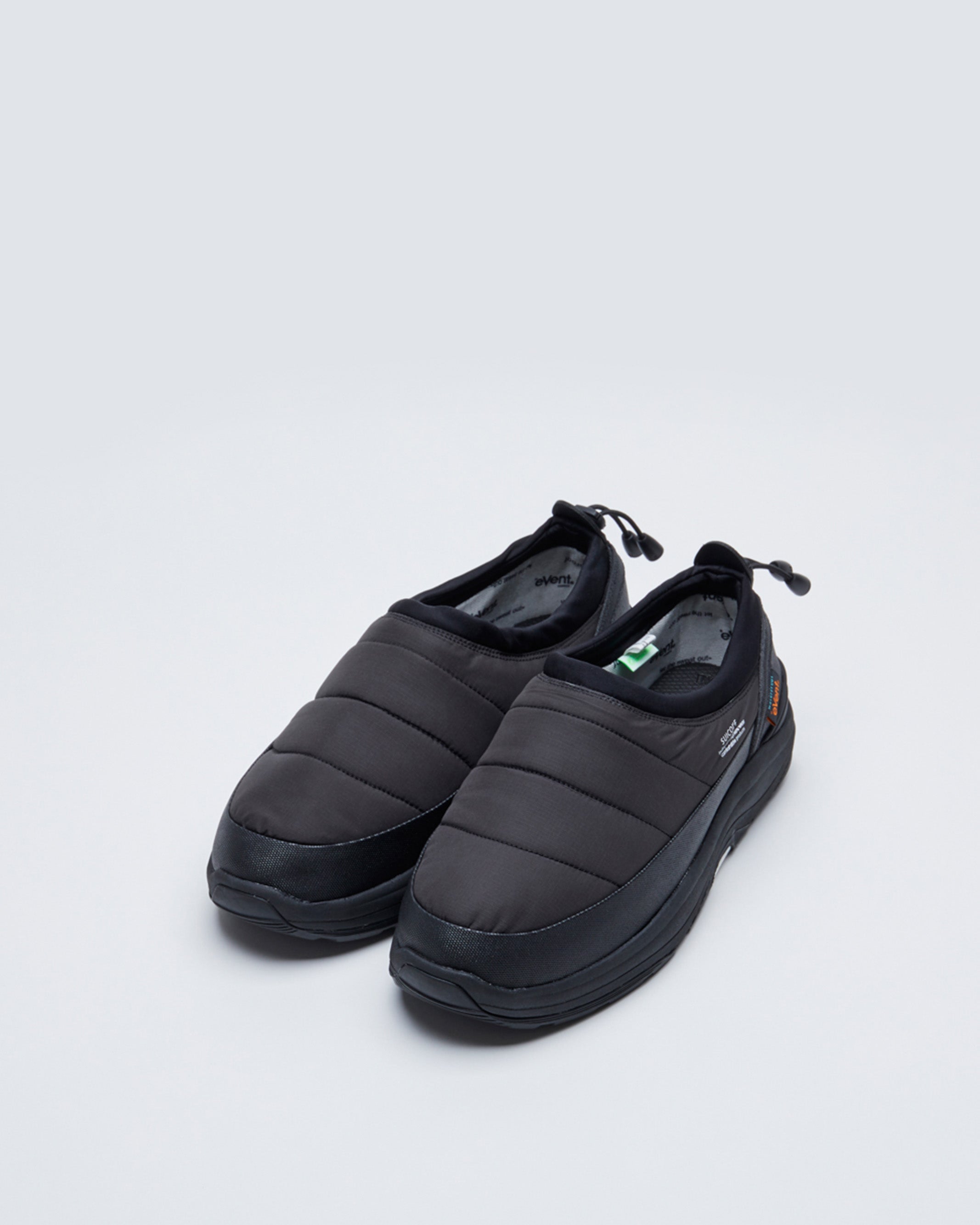 SUICOKE PEPPER-evab low top ankle boots with black nylon upper and running sole with adjustable toggle cord closure. From Fall/Winter 2021 collection on SUICOKE Official US & Canada Webstore.