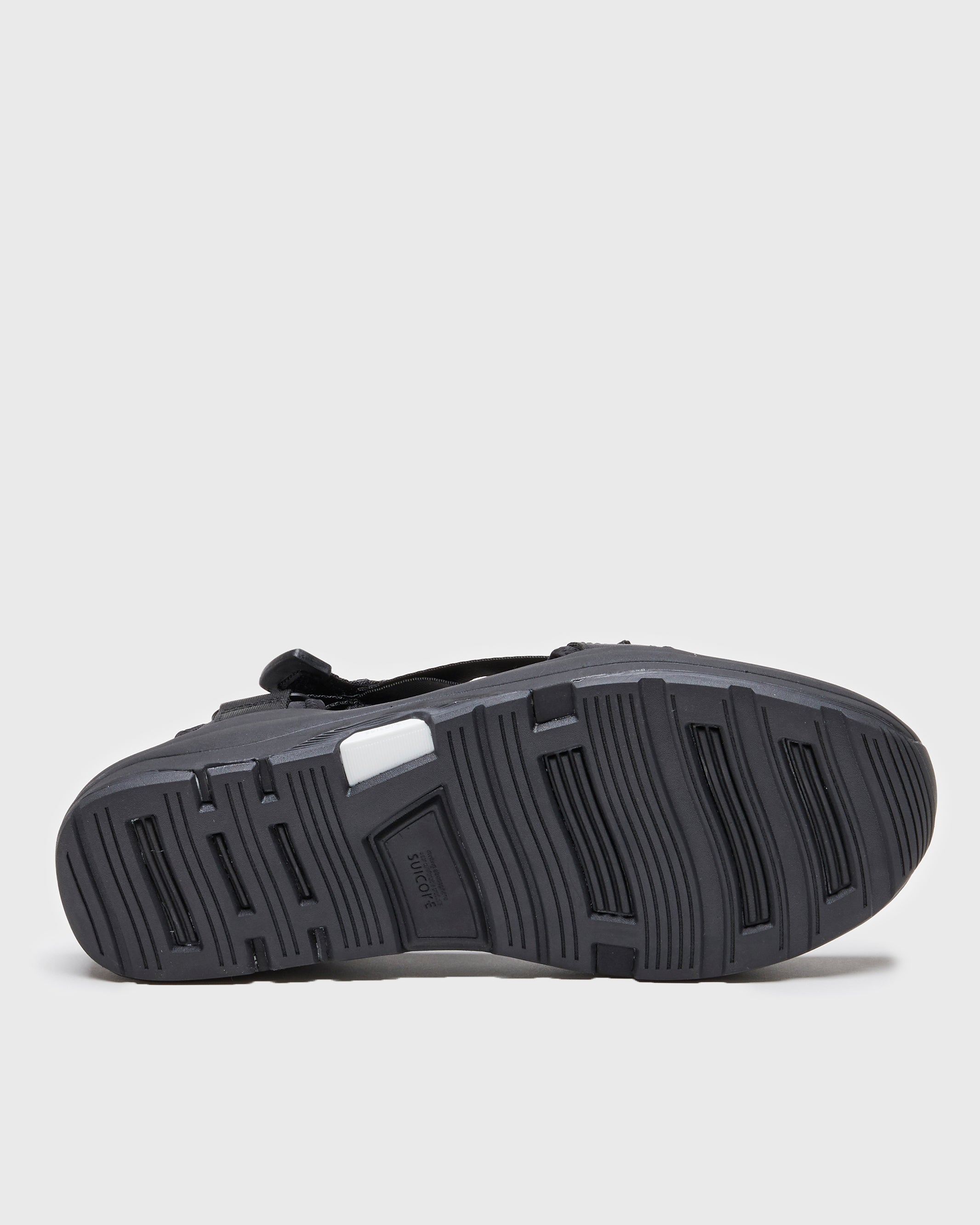 SUICOKE DEPA-Run slides with black nylon upper, black midsole and sole, strap and logo patch. From Spring/Summer 2023 collection on SUICOKE Official US & Canada Webstore. OG-333 BLACK.