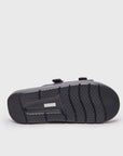 SUICOKE URICH slides with black rubber upper, black midsole and sole, straps and logo patch. From Spring/Summer 2022 collection on SUICOKE Official US & Canada Webstore. OG-INJ-01 BLACK