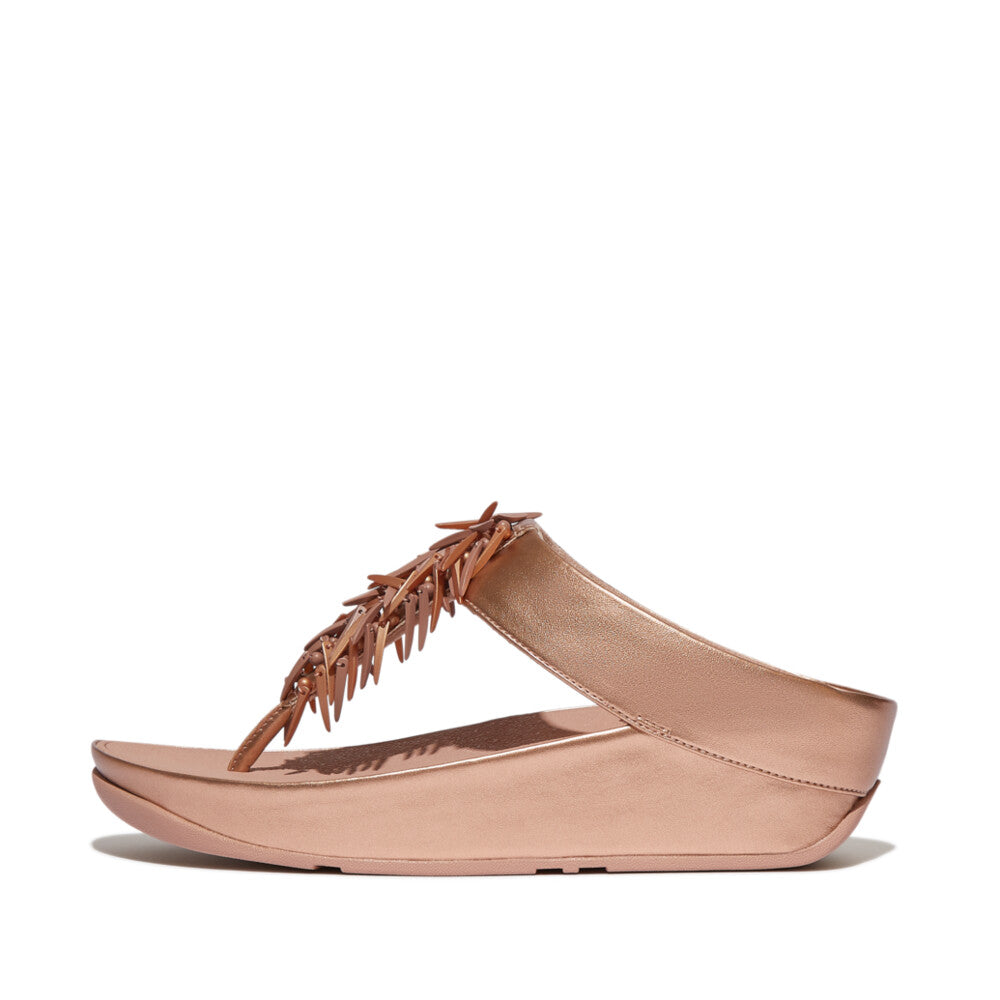 FITFLOP Rumba Beaded Metallic Toe-Post Sandals in Pink HI7 | Shop from eightywingold an official brand partner for Fitflop Canada and US.