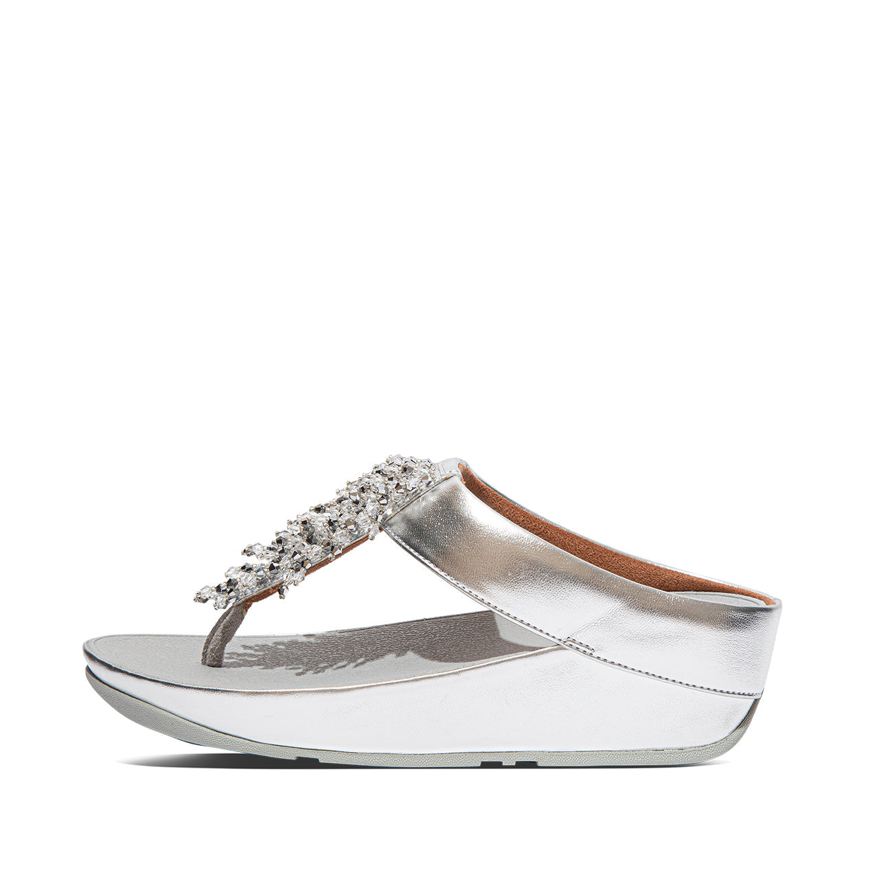 FITFLOP Rumba Beaded Toe-Post Sandals in Silver DR7 | Shop from eightywingold an official brand partner for Fitflop Canada and US.