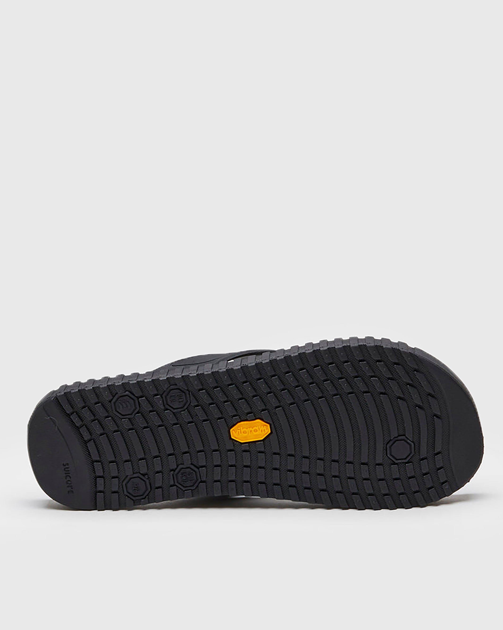 SUICOKE VON SLIDES - Black. From Spring/Summer 2023 collection on SUICOKE Official US & Canada Webstore.