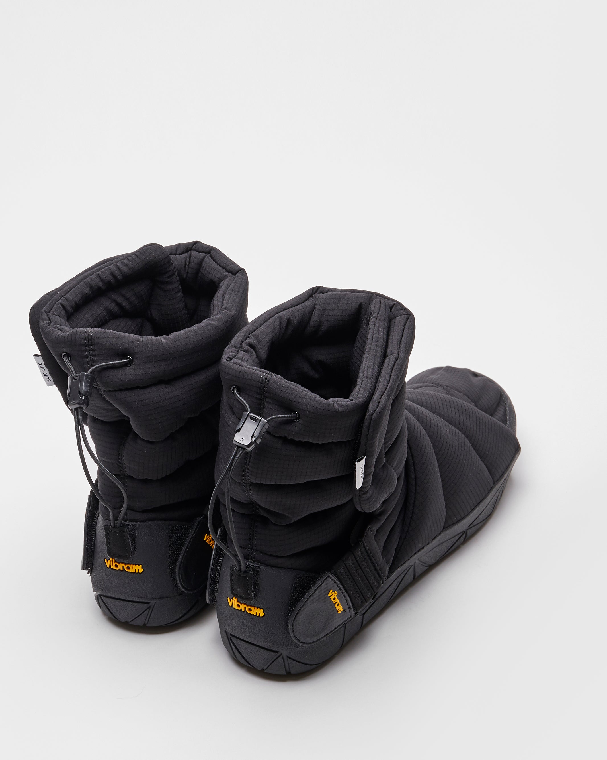 SUICOKE Furoshiki FUTON-HI Women‚Äö√Ñ√¥s low top ankle boots with black upper and Arctic Grip sole. From Fall/Winter 2023 collection on SUICOKE Official US & Canada Webstore. S22WFH BLACK