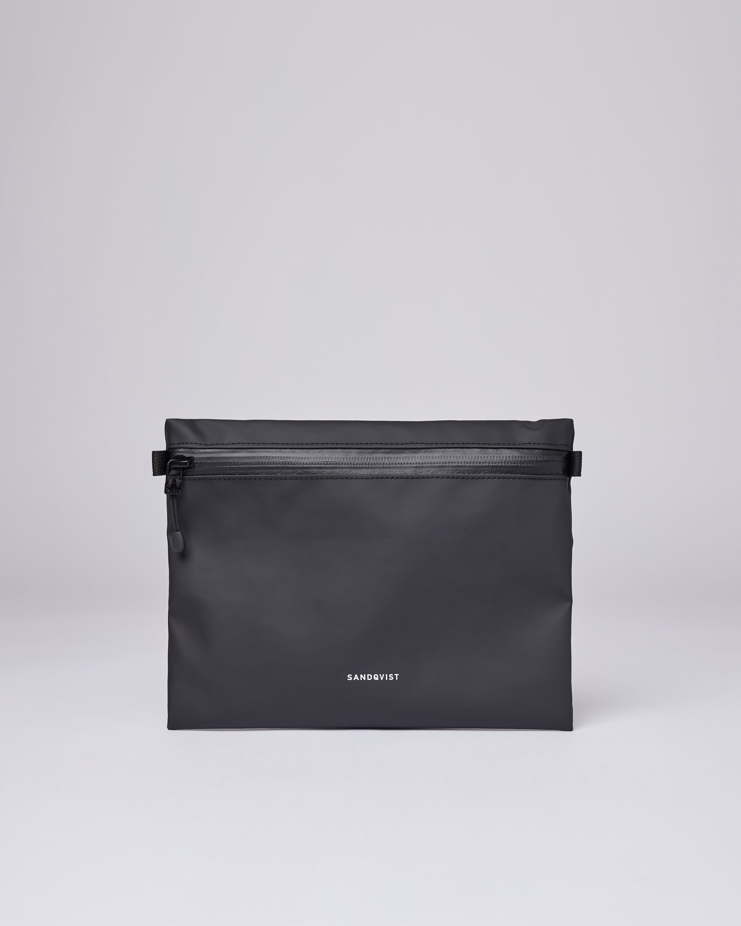 Sandqvist Sam Accessory Bag in Black SQA1857 | Shop from eightywingold an official brand partner for Sandqvist Canada and US.