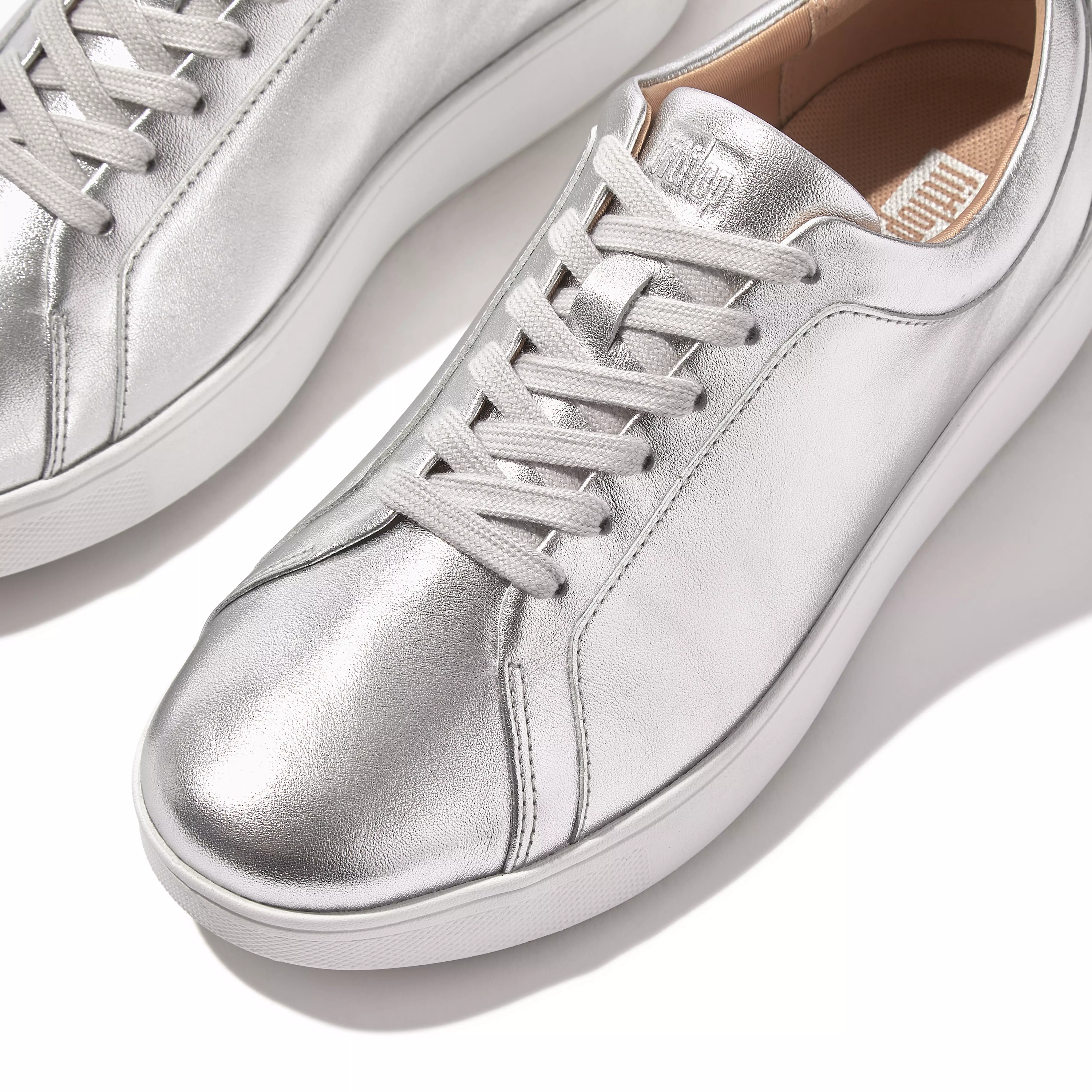 FITFLOP Rally Metallic Backtab Sneakers in Silver X22 | Shop from eightywingold an official brand partner for Fitflop Canada and US.