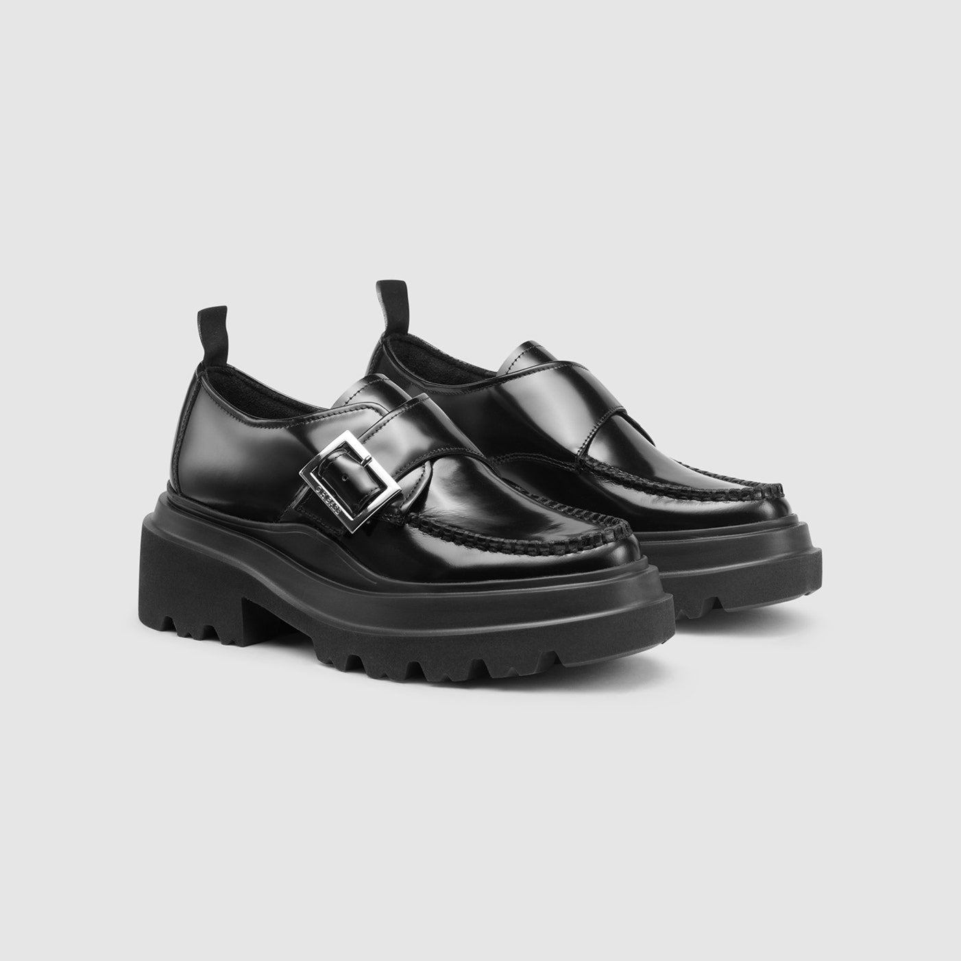 G.H. Bass Ella Platform Derby in Black BAX3D002 | Shop from eightywingold an official brand partner for G.H. Bass Canada and US.  