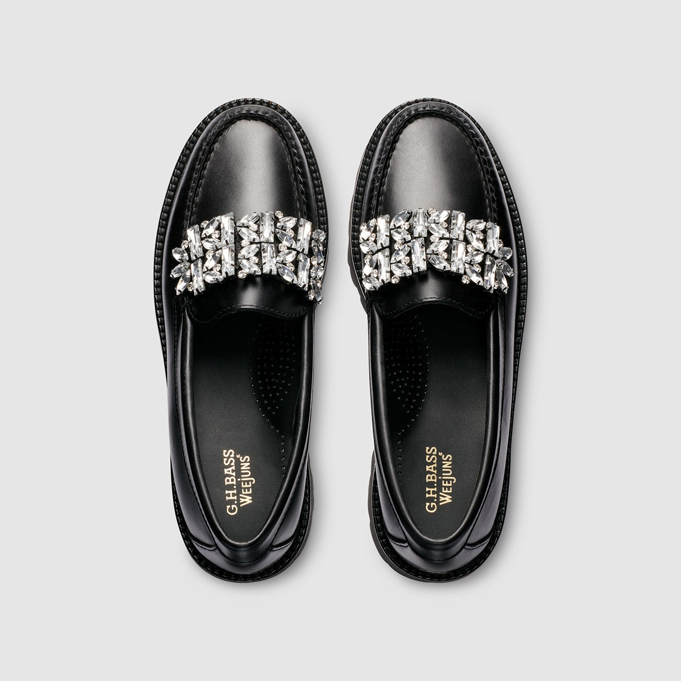 G.H Bass Whitney Crystal Super Lug Weejuns Loafer in Black BAX3W033 | Shop from eightywingold an official brand partner for G.H. Bass in Canada and US.