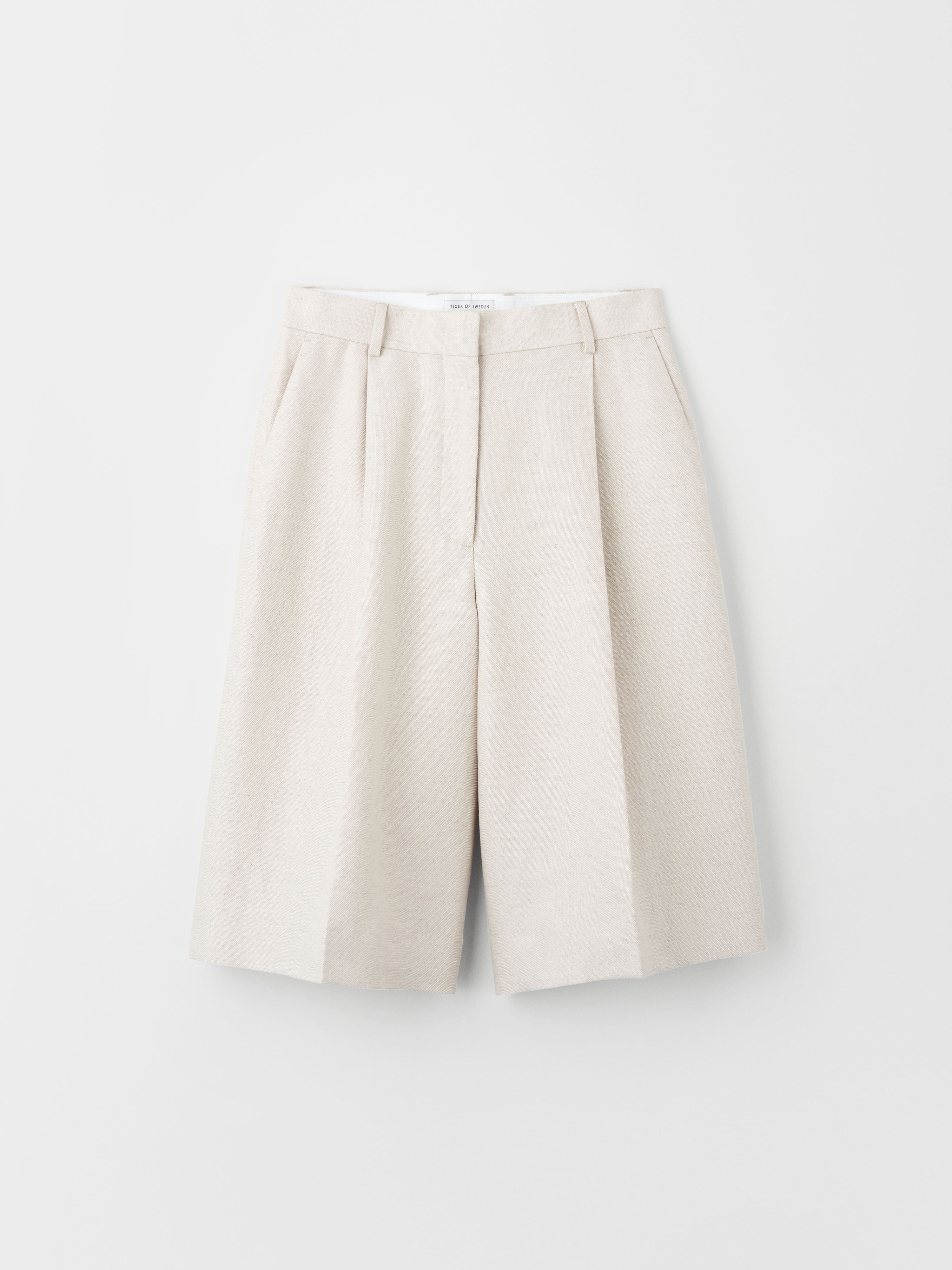 Tiger of Sweden Admiira Shorts in Light Beige s71595003 - FROM EIGHTYWINGOLD - OFFICIAL BRAND PARTNER
