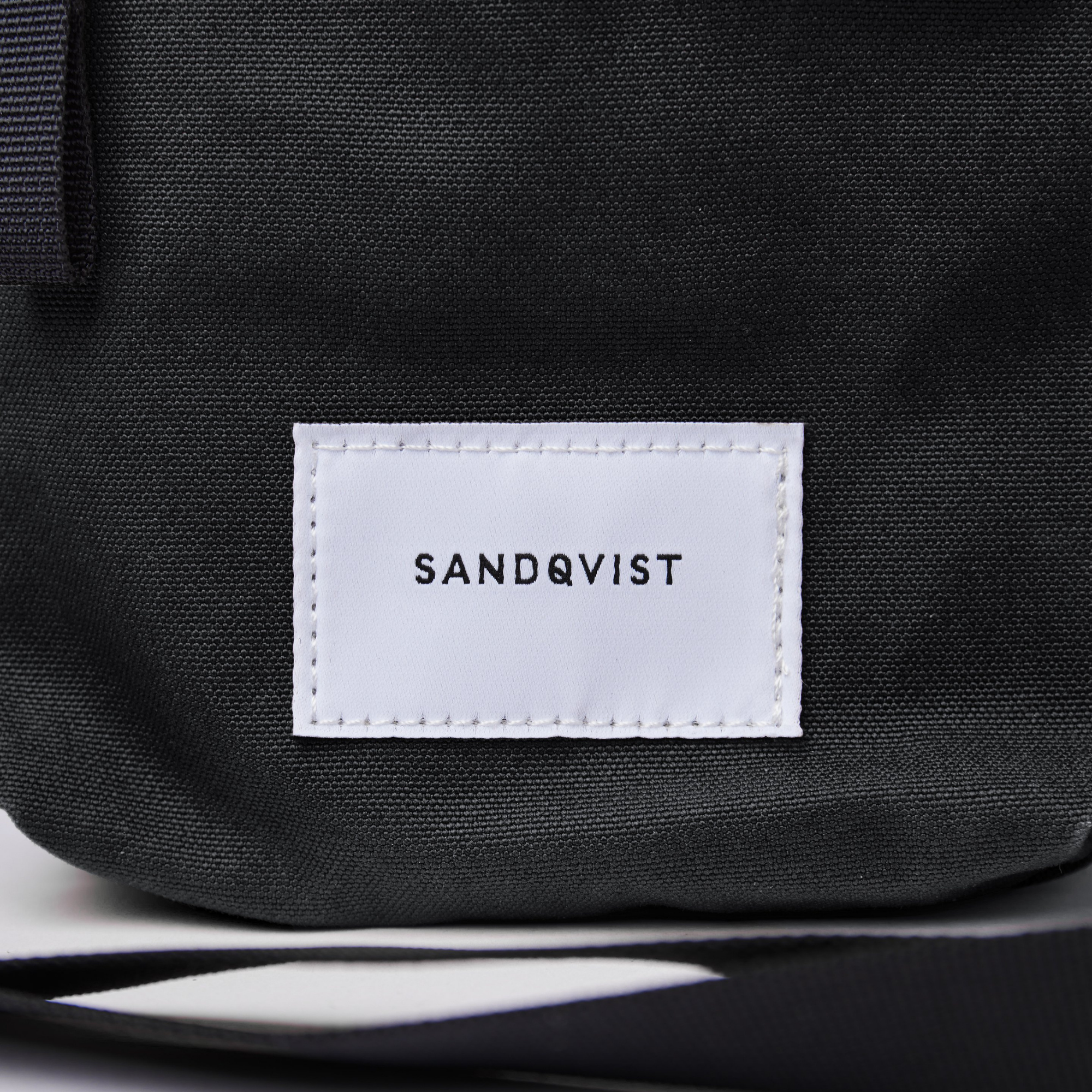 Sandqvist Sixten Vegan Crossbody Bag in Black SQA2270| Shop from eightywingold an official brand partner for Sandqvist Canada and US. 