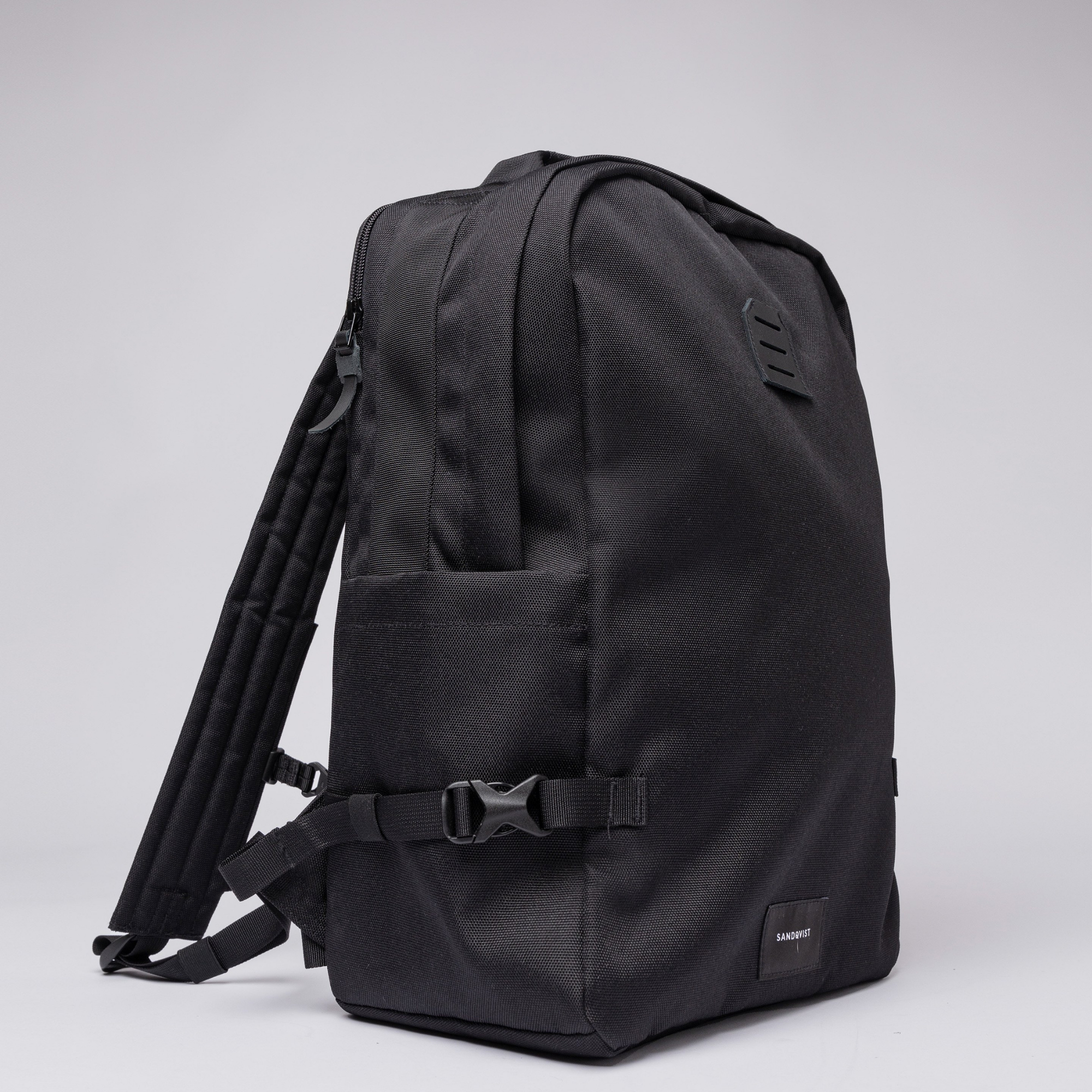 Sandqvist Andre Backpack in Black SQA2323| Shop from eightywingold an official brand partner for Sandqvist Canada and US. 