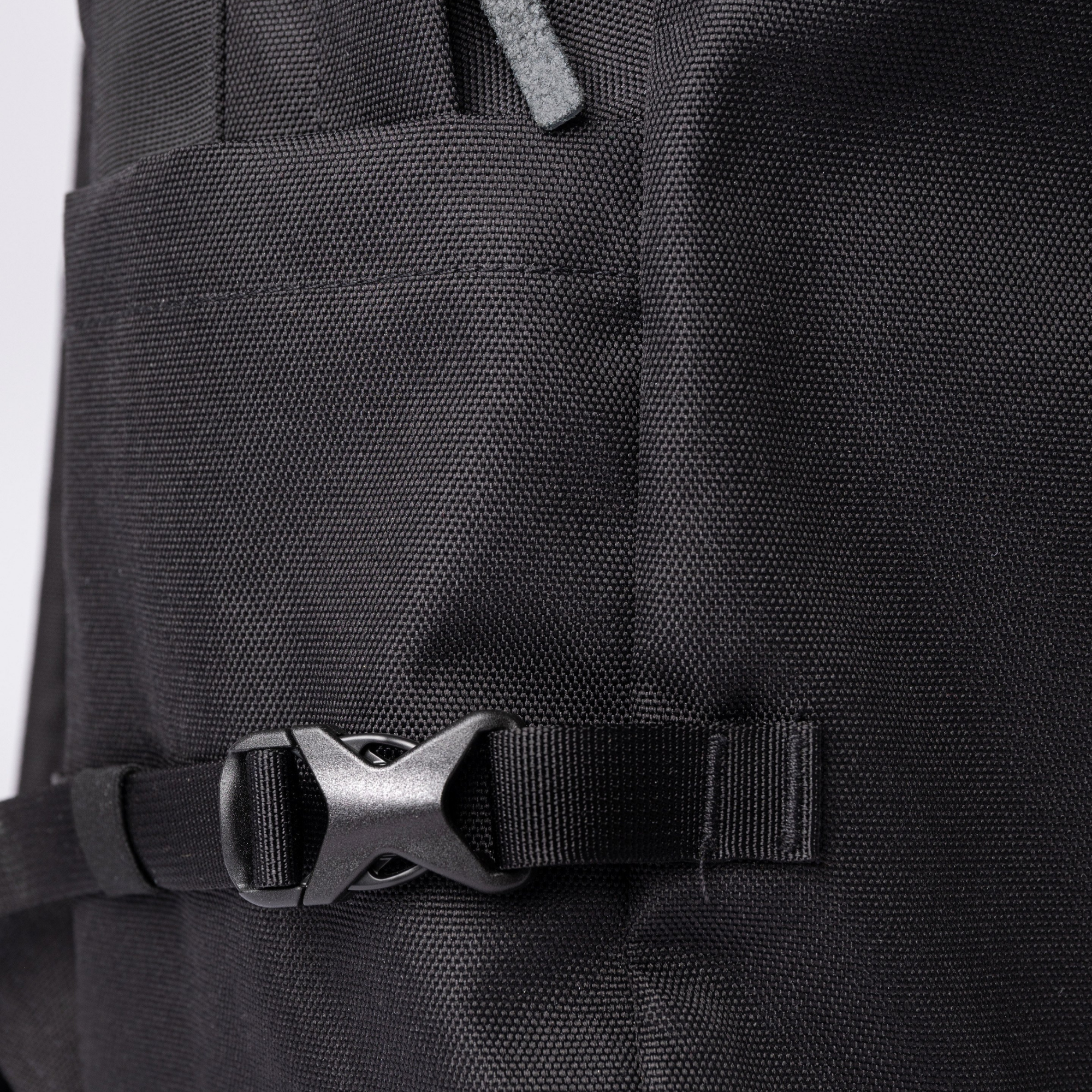 Sandqvist Andre Backpack in Black SQA2323| Shop from eightywingold an official brand partner for Sandqvist Canada and US. 