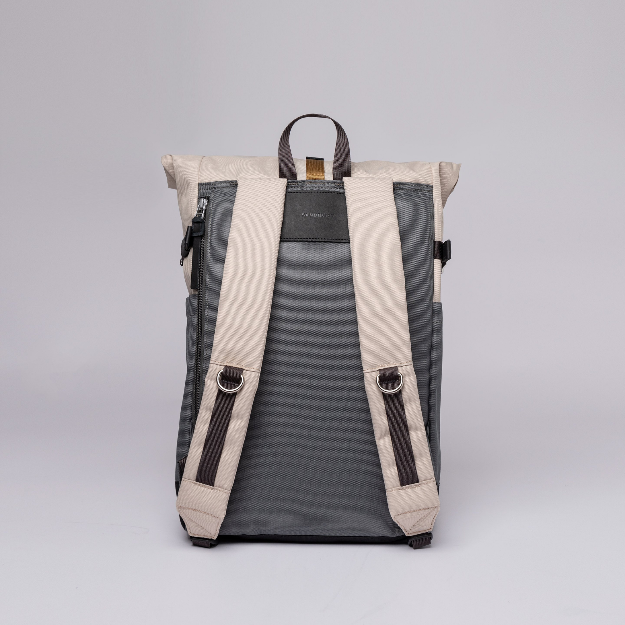 Sandqvist Ilon Backpack in Stone SQA2333| Shop from eightywingold an official brand partner for Sandqvist Canada and US. 