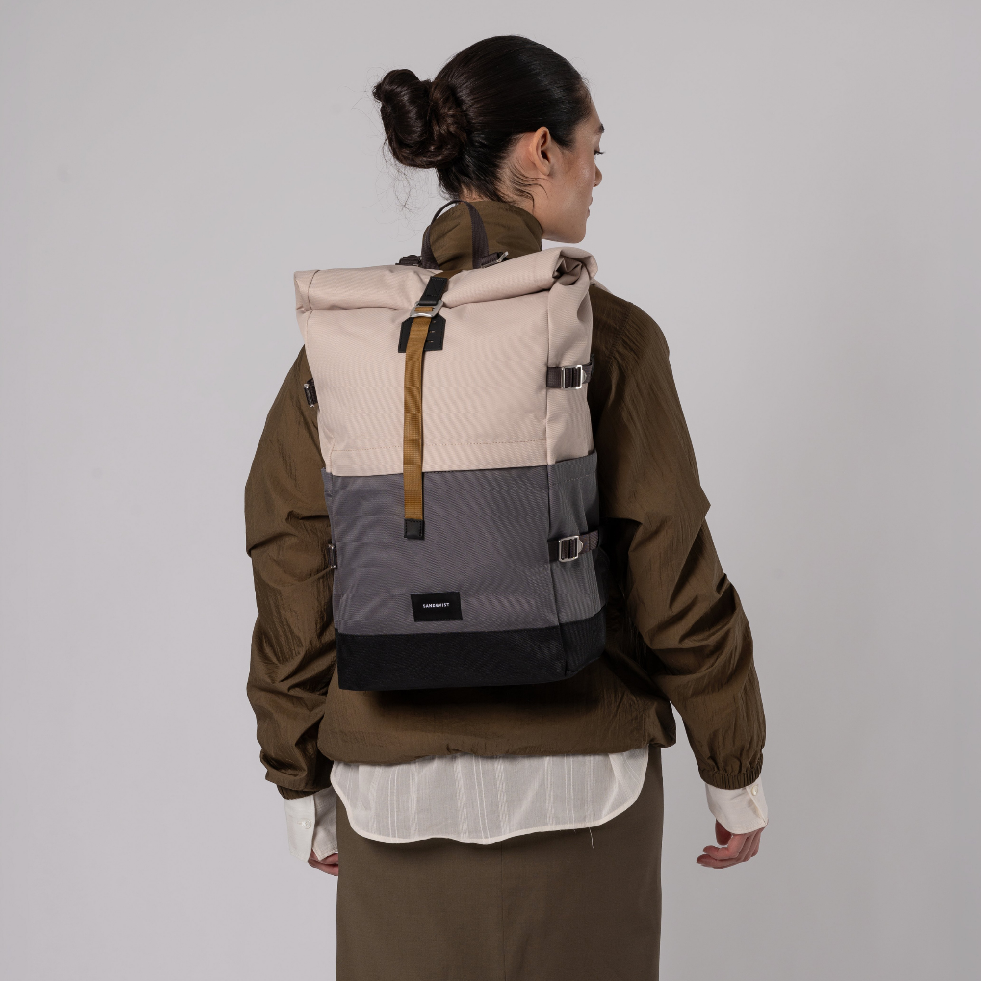 Sandqvist Bernt Backpack in Stone SQA2338| Shop from eightywingold an official brand partner for Sandqvist Canada and US. 